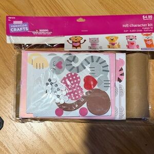 Valentine Crafts Roll Character Kit